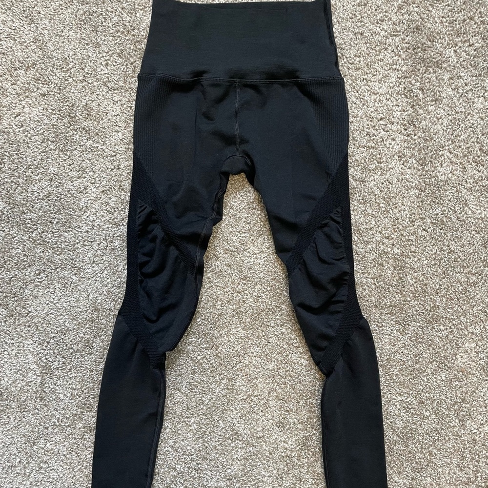 Alphalete Halo Leggings
